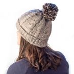Gorro de Punto con Pompón 